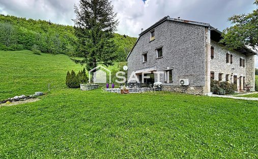 Casa a Lajoux, Borgogna-Franca Contea, Francia 1