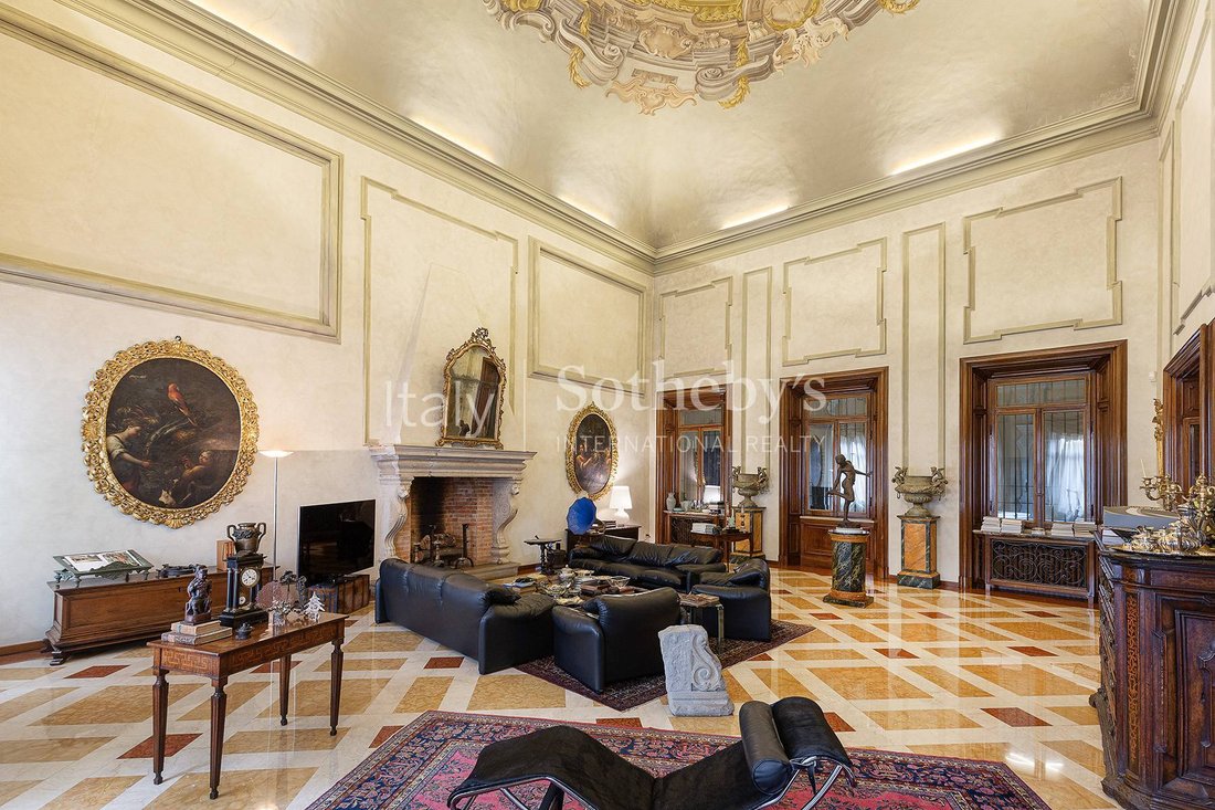 House in Cavalli - Duomo, Piacenza, Italy 3 - 17914706
