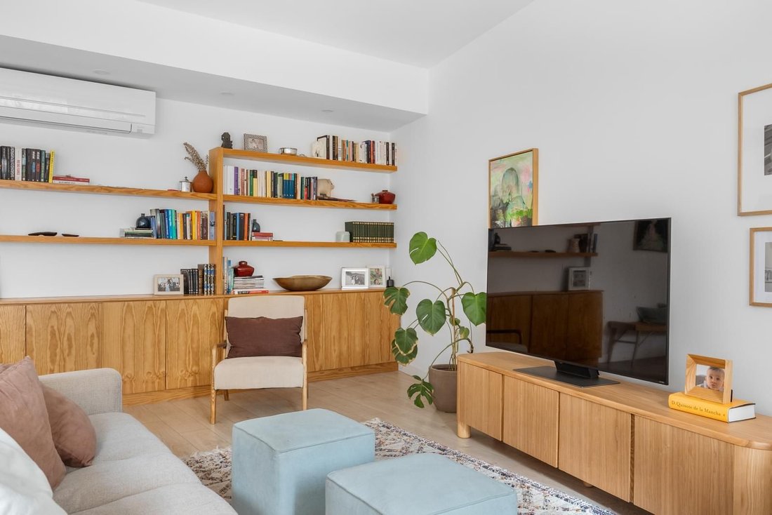 Apartment in Campolide, Lisbon, Portugal 2 - 17915279