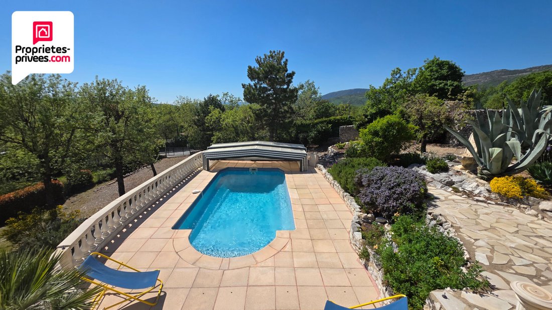 Villa in Saint-Vallier-de-Thiey, Provence-Alpes-Côte d'Azur, France 4 - 17914946