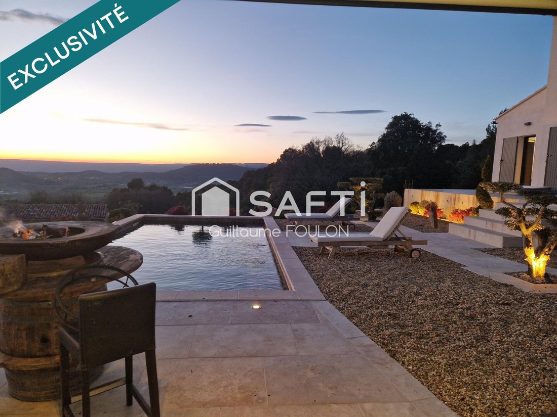 House in Apt, Provence-Alpes-Côte d'Azur, France 4 - 17567934