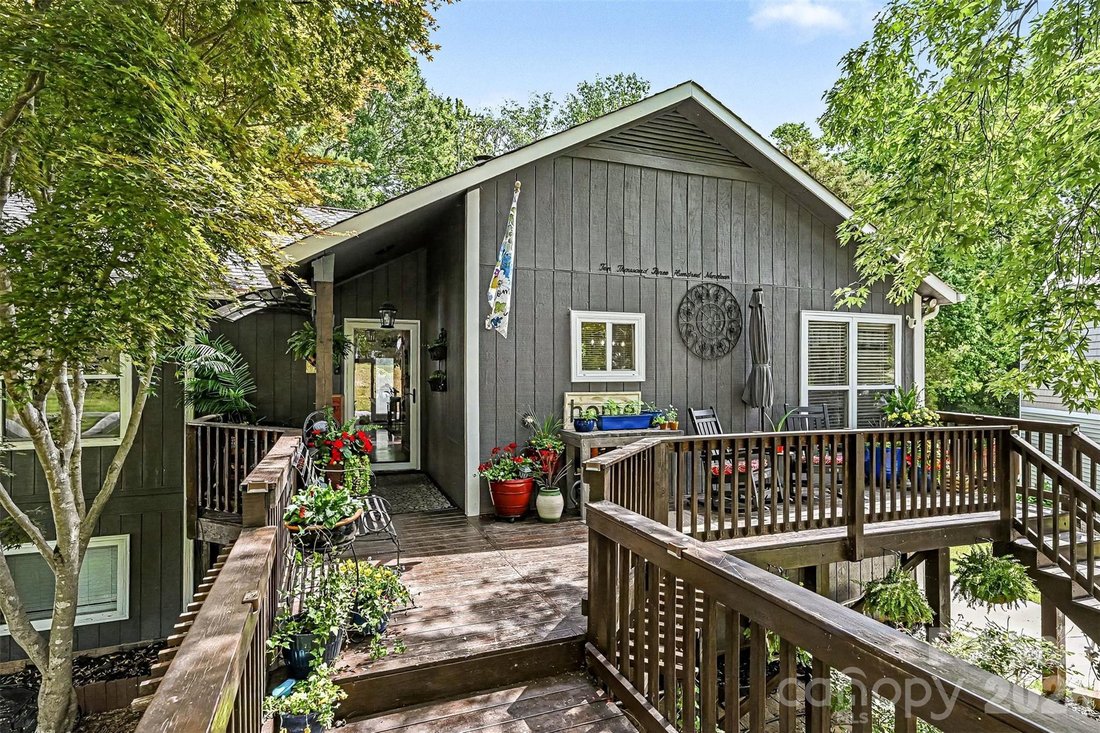 House in Charlotte, North Carolina, United States 3 - 17915359