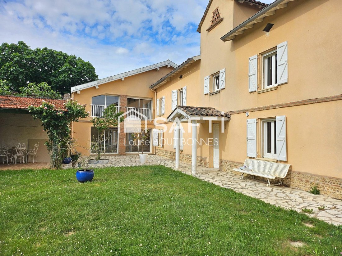 House in Saint-Sulpice-la-Pointe, Occitania, France 1 - 17916010