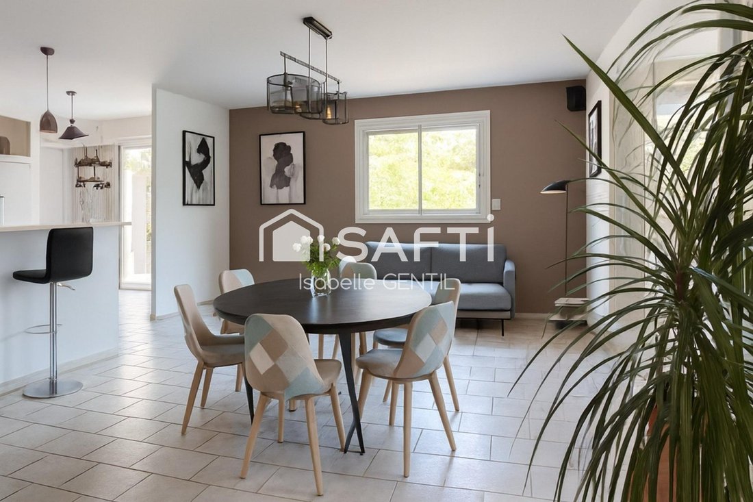 House in Olonne-sur-Mer, Les Sables-d'Olonne, France 1 - 17916017
