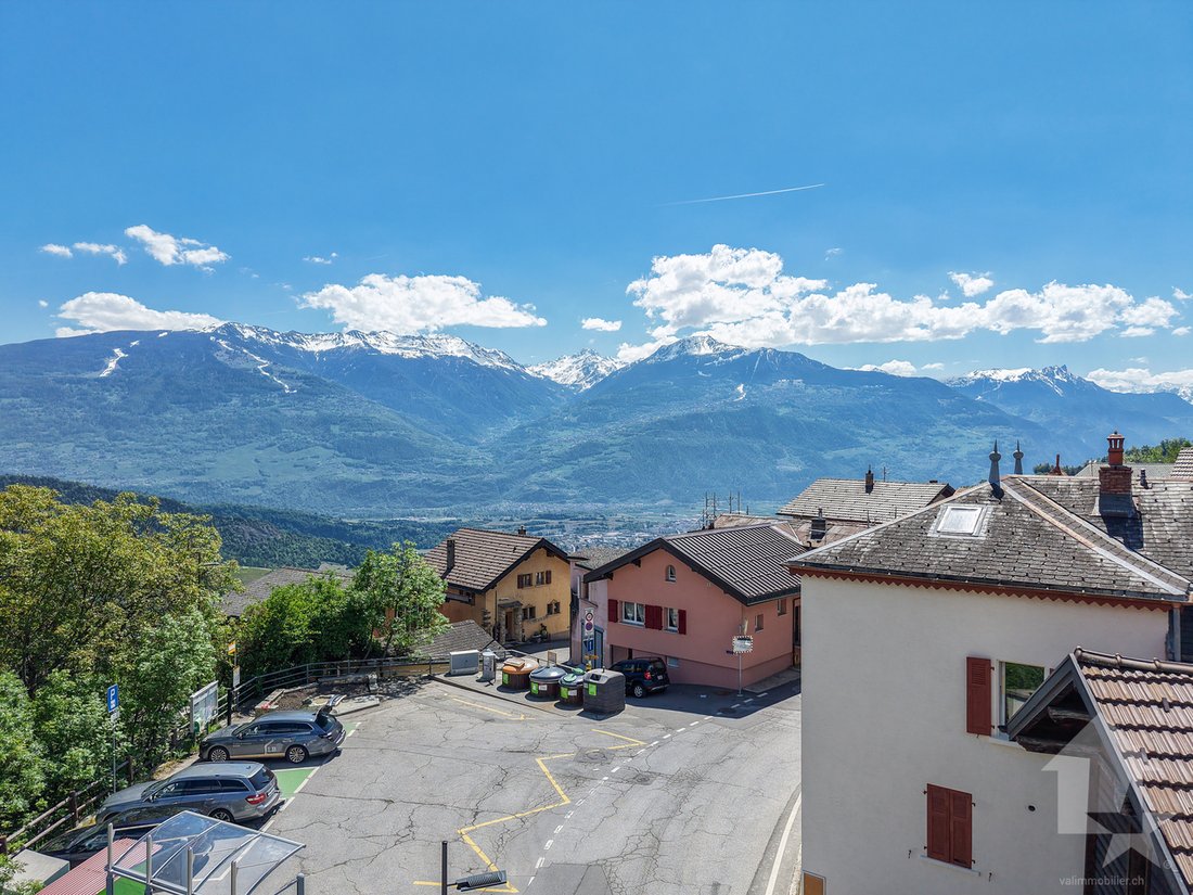 Conthey, Valais, Switzerland 2 - 17914980