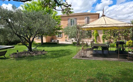 Villa in Malaucène, Provence-Alpes-Côte d'Azur, Frankreich 1