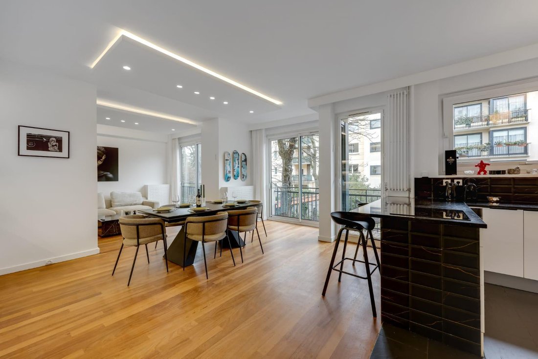 Apartment in Ile de la Jatte - Parc d'Orléans, Neuilly-sur-Seine, France 2 - 17907440
