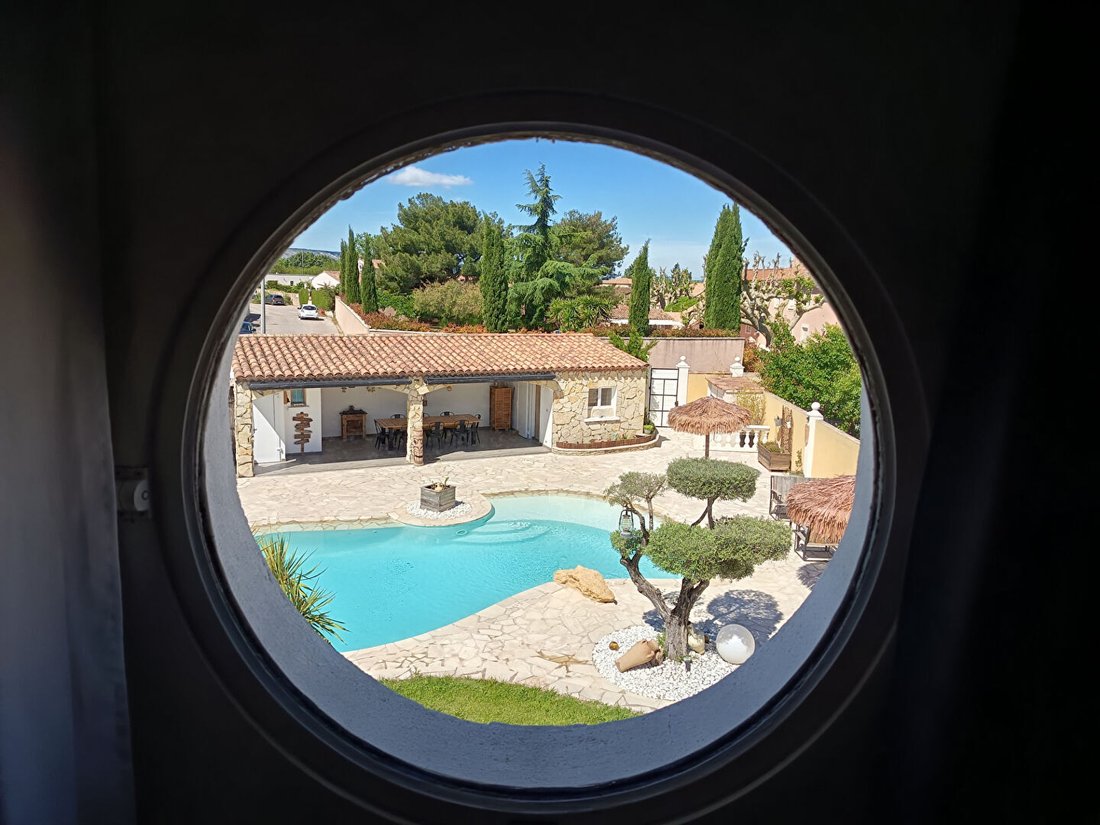 Villa in Ouest, Gignac-la-Nerthe, France 2 - 17914899