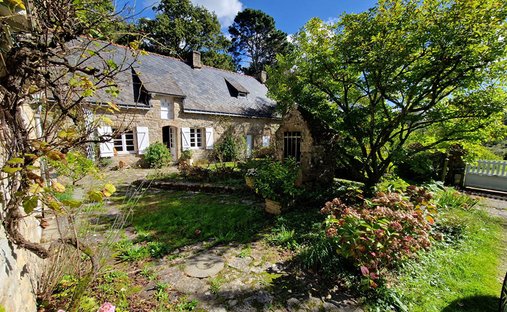 Villa in Baden, Brittany, France 1