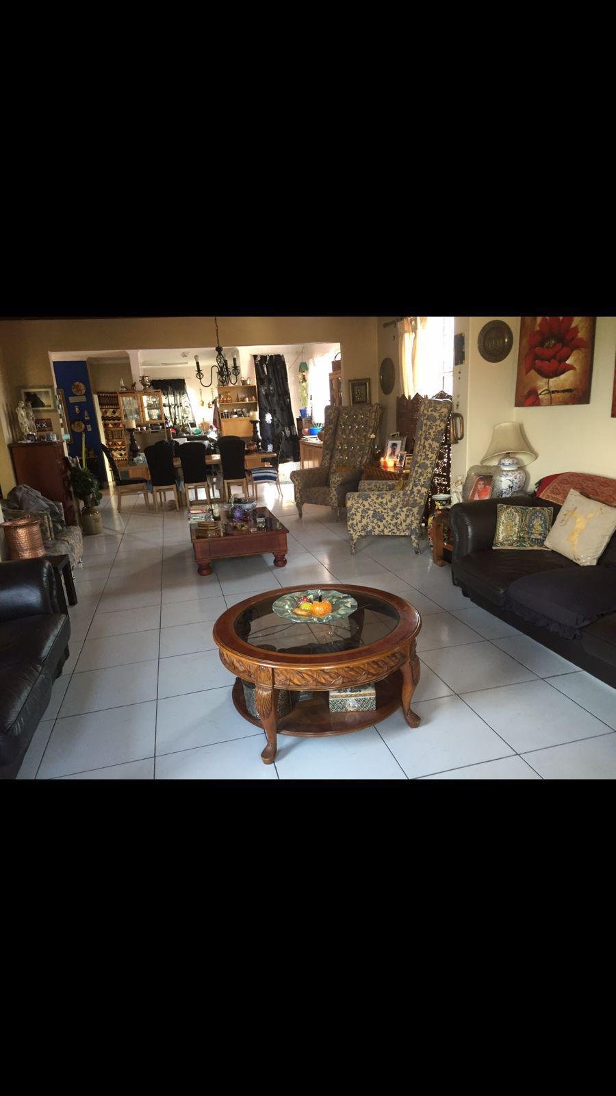 House in Sunderland Ridge AH, Gauteng, South Africa 3 - 17915634
