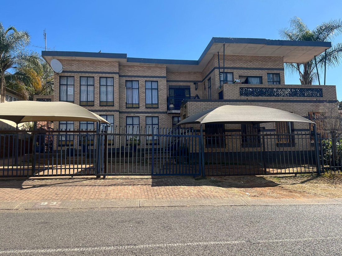 House in Sunderland Ridge AH, Gauteng, South Africa 1 - 17915634