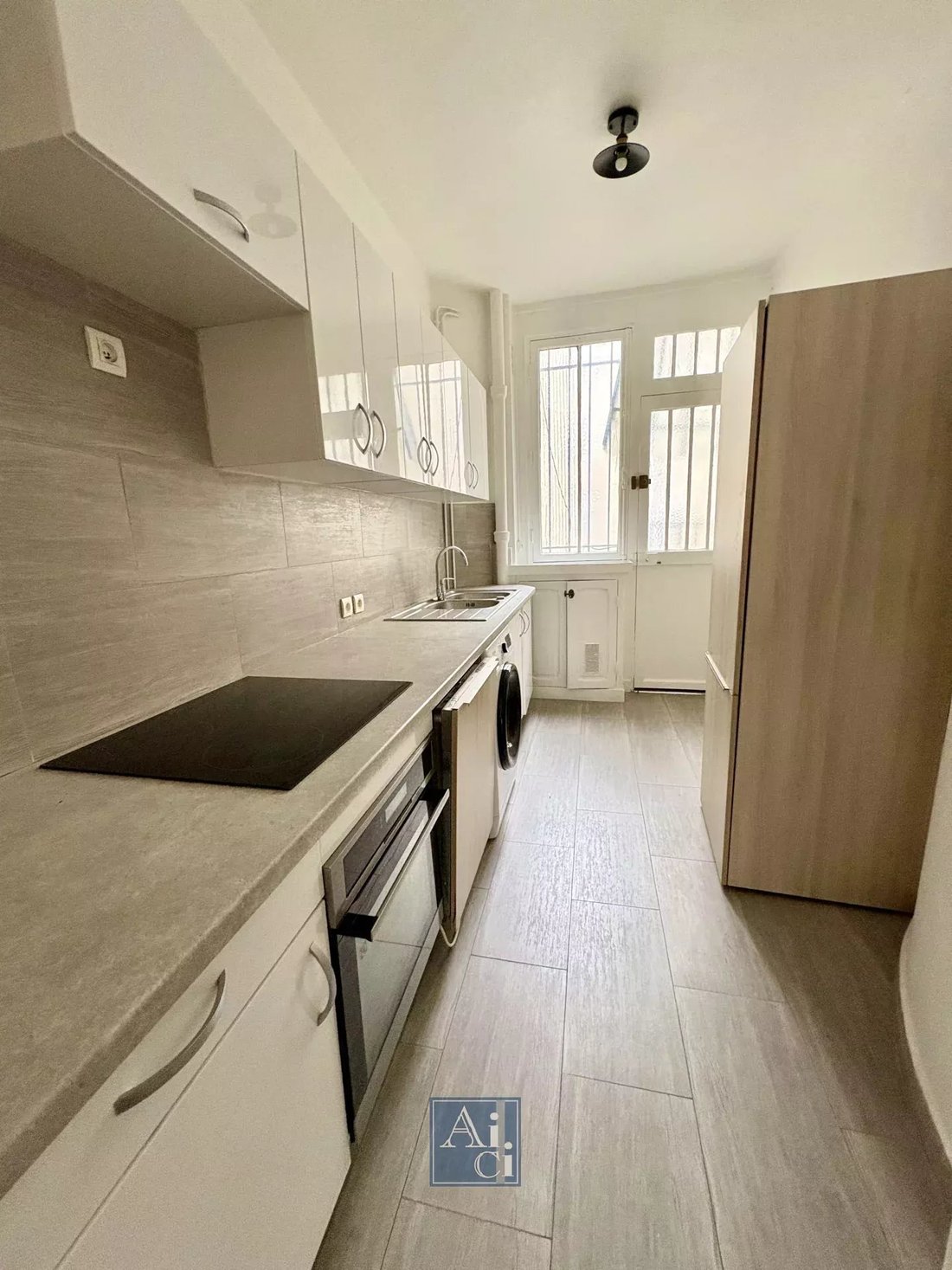 Apartment in Dupleix-Motte Picquet, Paris 15e Arrondissement, Paris 4 - 15206220