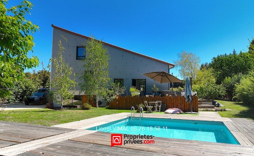Villa a Augerolles, Auvergne-Rodano-Alpi, Francia 1