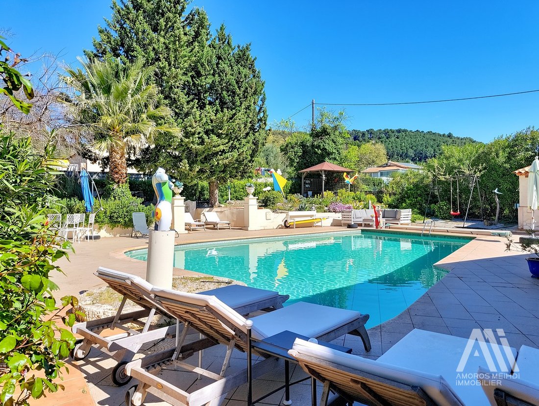Villa in Place d'Armes, Toulon, France 2 - 17914804