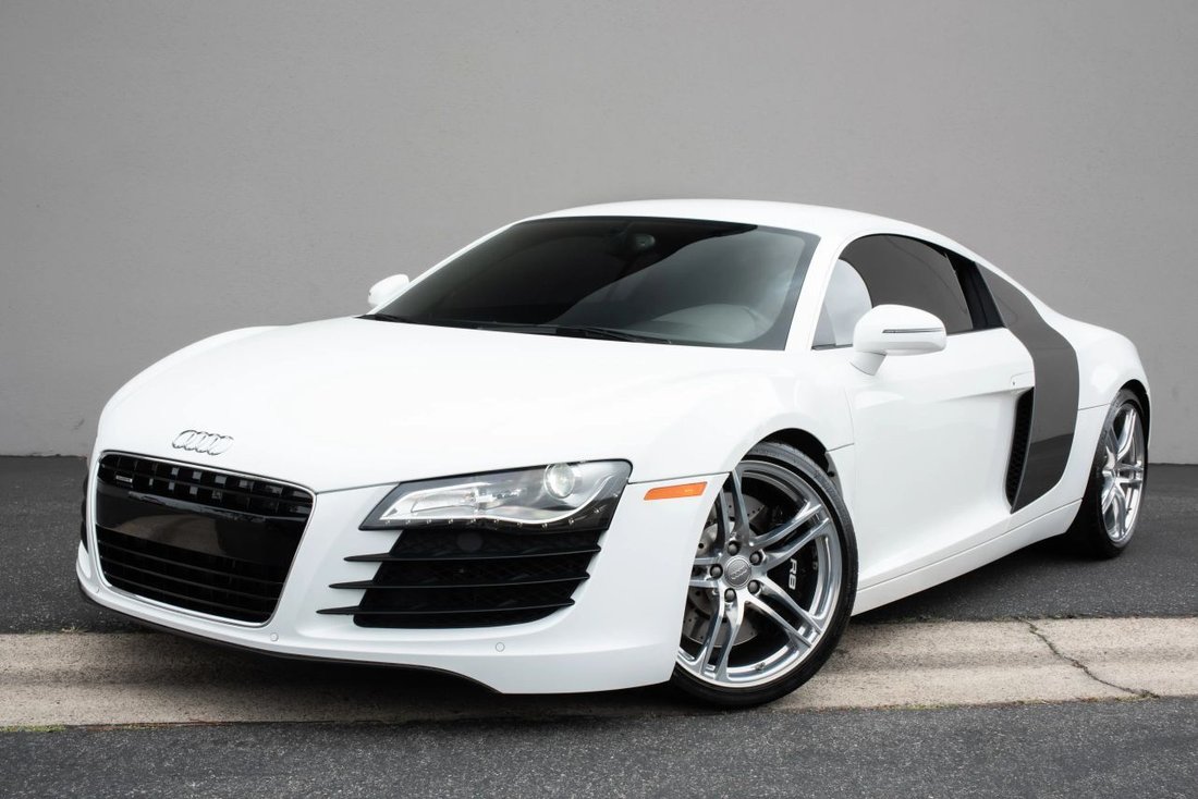 Coupe in Costa Mesa, CA, United States 1 - 17915698