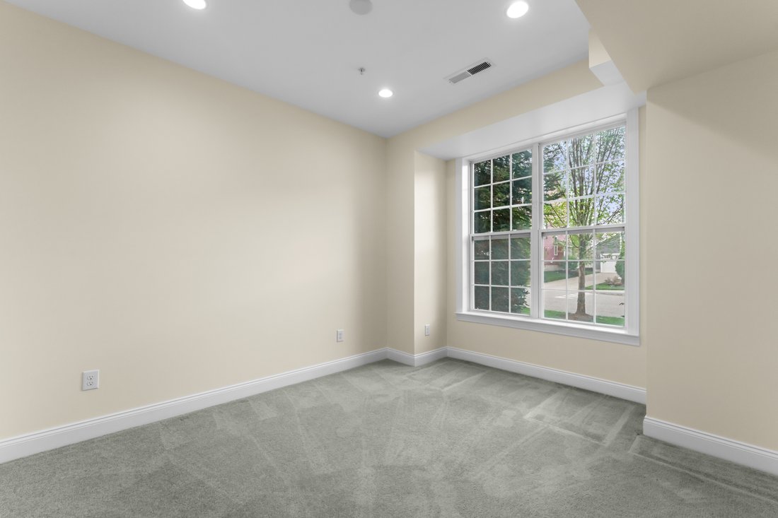 Condo in Westborough, Massachusetts, United States 4 - 17915604