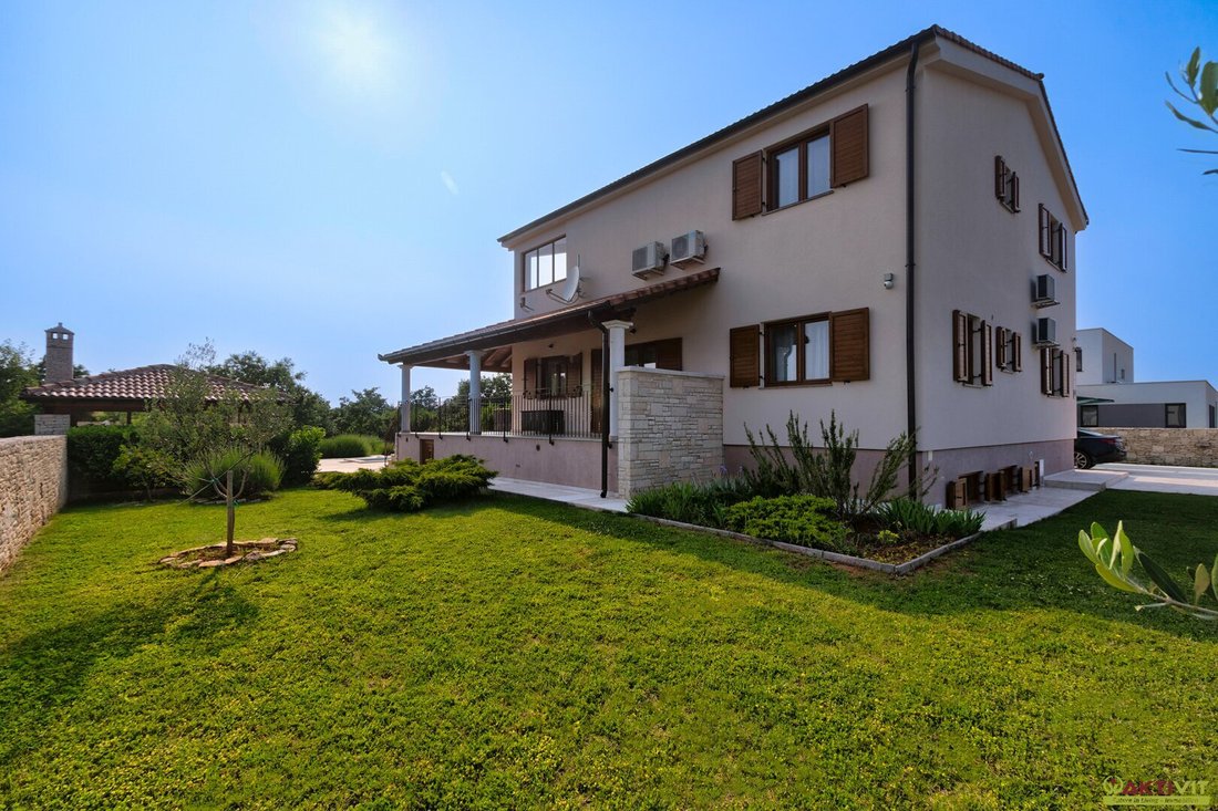 Villa in Stokovci, Istria County, Croatia 2 - 17915344