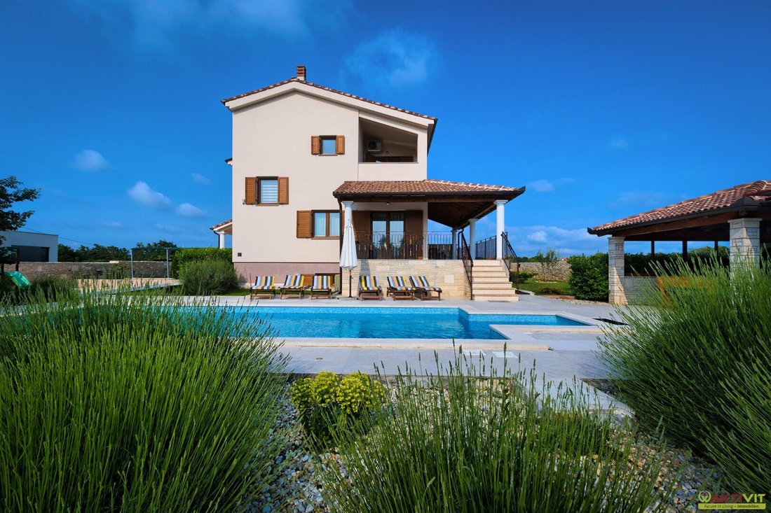 Villa in Stokovci, Istria County, Croatia 1 - 17915344