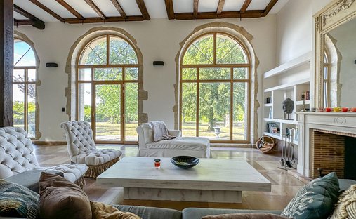 Villa in Chargey-lès-Gray, Bourgogne – Franche-Comté, France 1