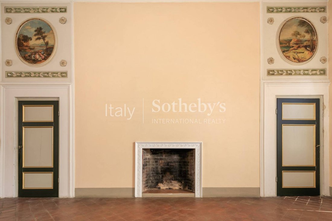 Apartment in Historic Center, Lucca, Tuscany 4 - 17915017