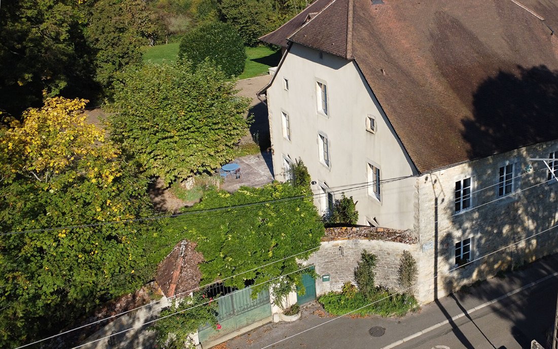 Villa in Chateau-Chalon, Bourgogne – Franche-Comté, France 4 - 17064378