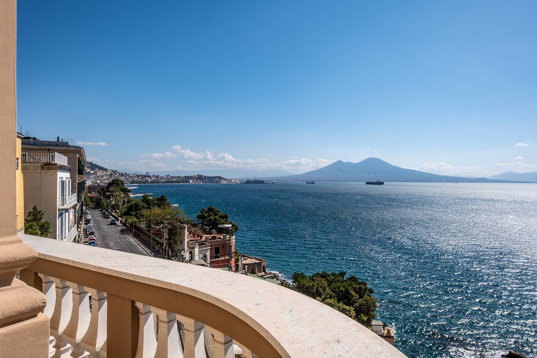 Apartment in Posillipo, Naples, Campania 1 - 17915596