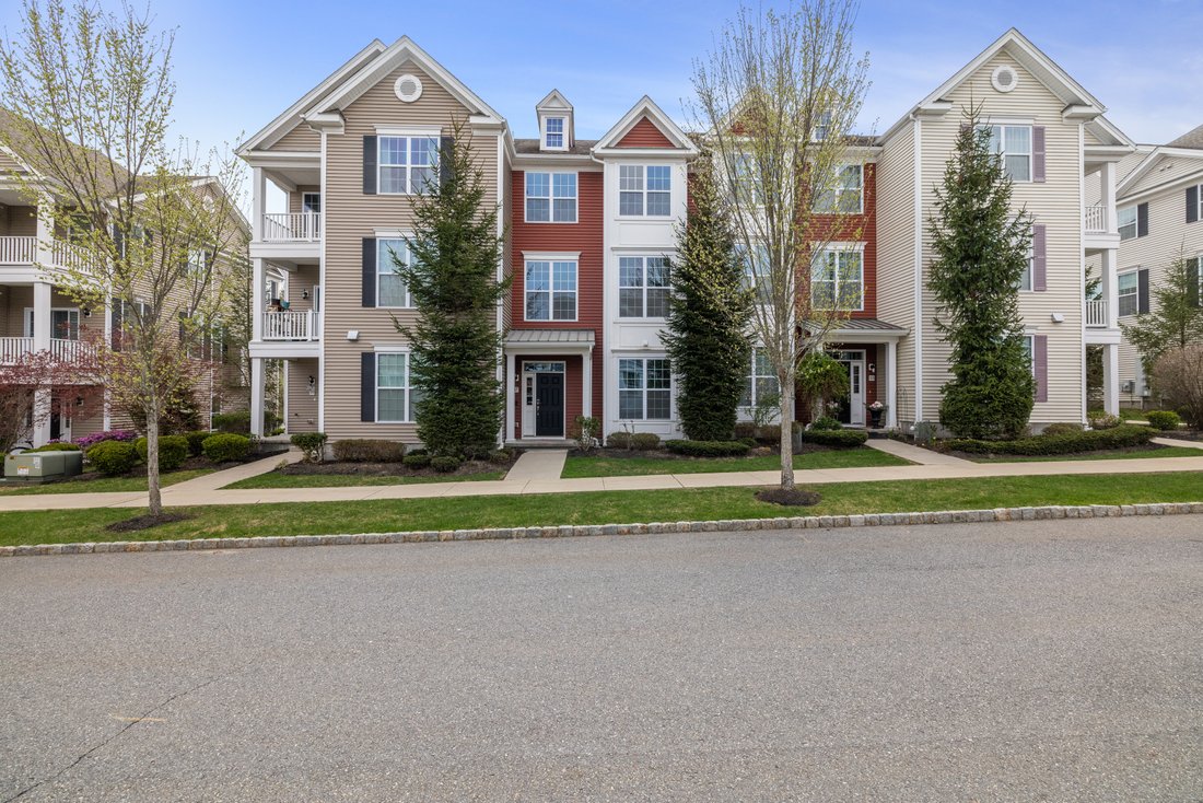 Condo in Westborough, Massachusetts, United States 1 - 17915604