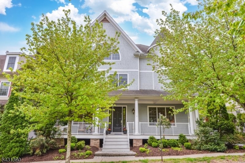 House in Montclair, New Jersey, United States 2 - 17915558
