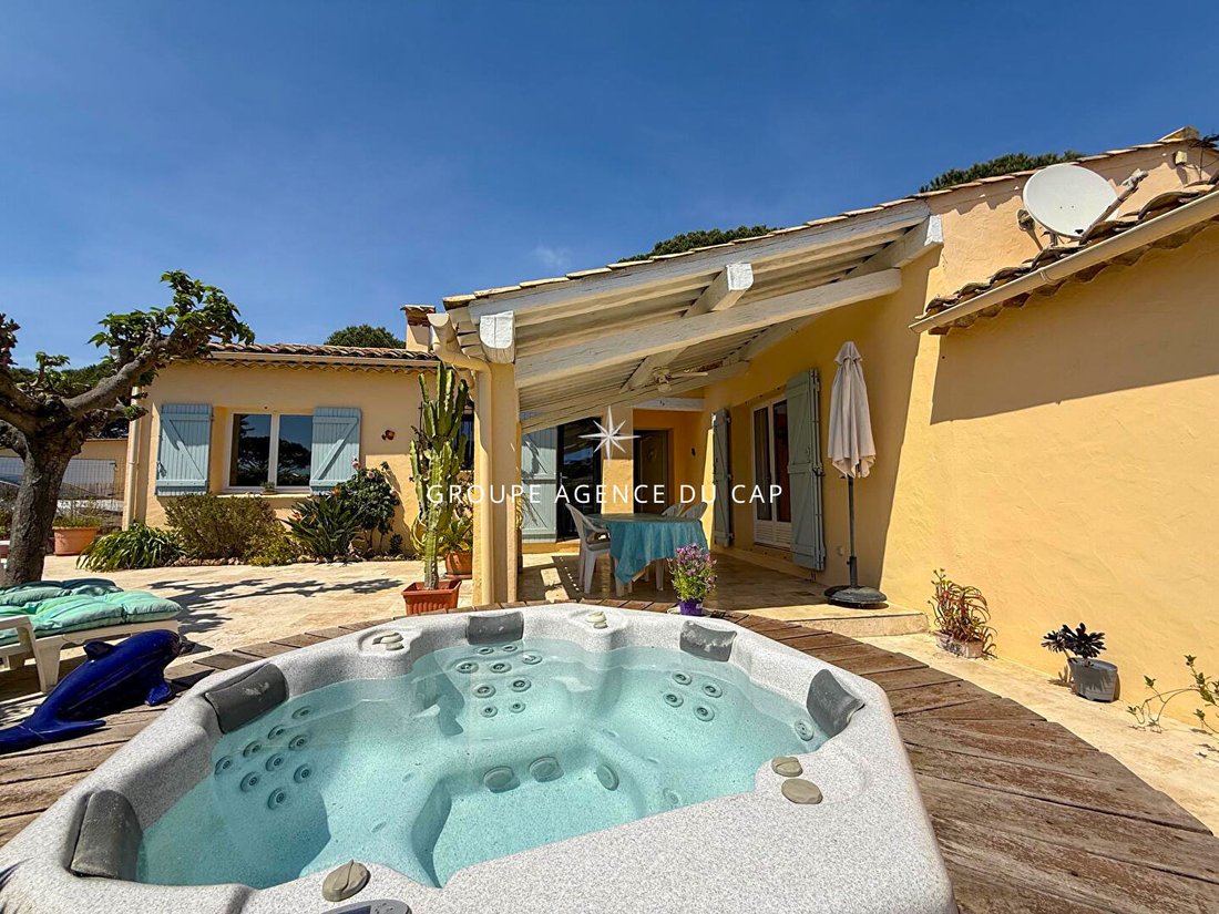 Villa in Basse Suane-Les Virgiles, Sainte-Maxime, France 1 - 17914791