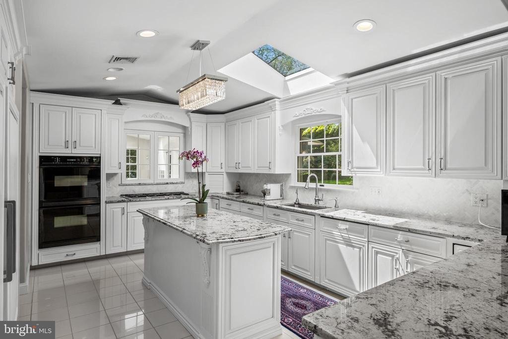 House in Cherry Hill, New Jersey, United States 2 - 17915616