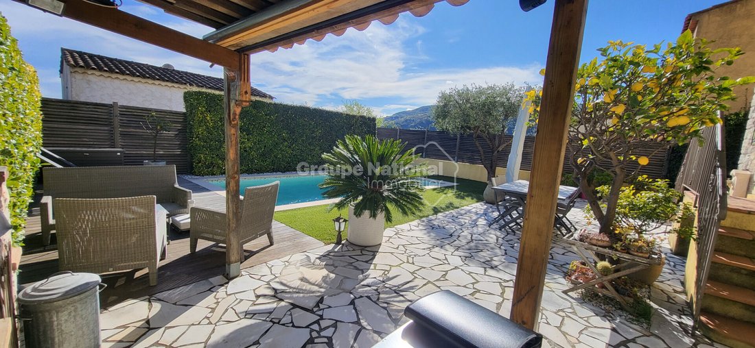 Villa in La Roquette-sur-Siagne, Provence-Alpes-Côte d'Azur, France 4 - 17657794