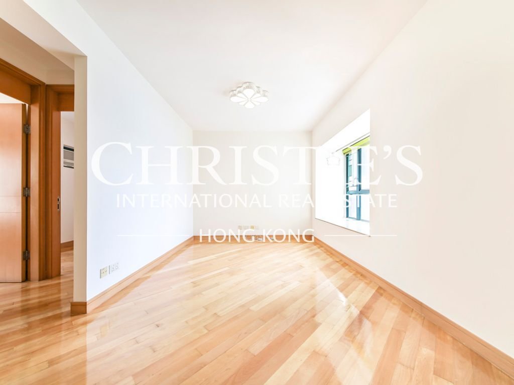 Apartment in Hong Kong, Hong Kong 3 - 17915789