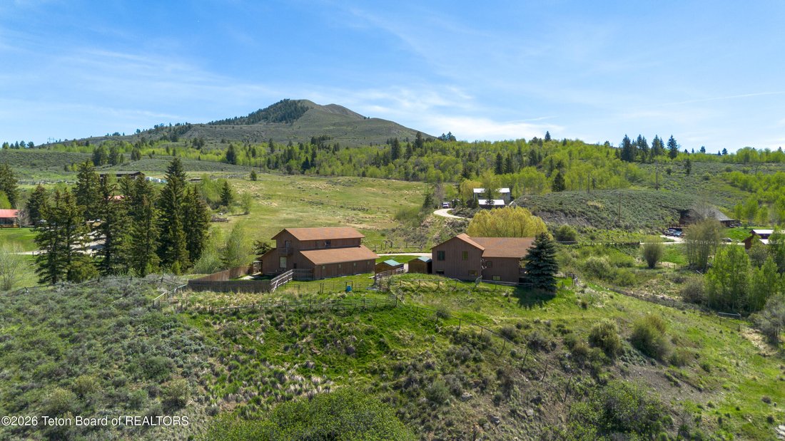House in Jackson, Wyoming, United States 3 - 17460105