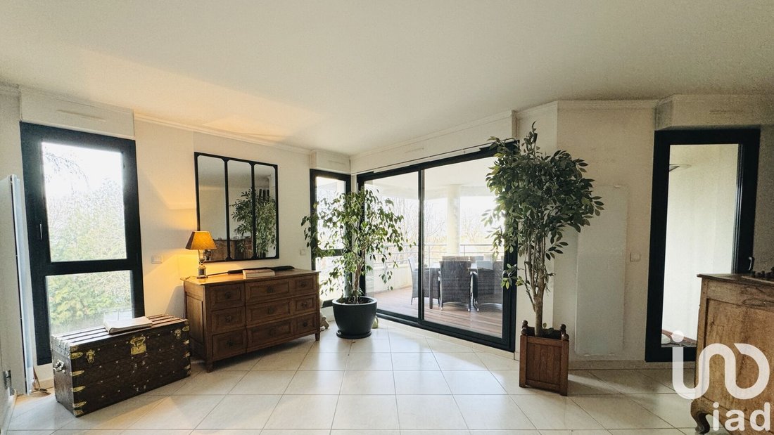 Apartment in Buzenval, Garches, France 2 - 17916025