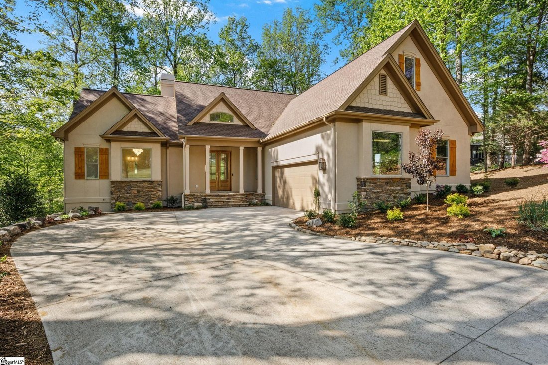 House in Landrum, South Carolina, United States 2 - 17915531