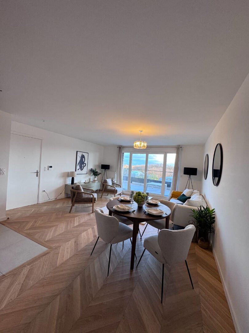 Apartment in Centre Ville, Suresnes, France 1 - 17915039