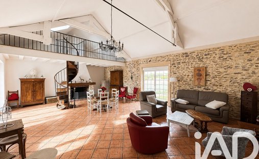 House in Orphin, Ile-de-France, France 1