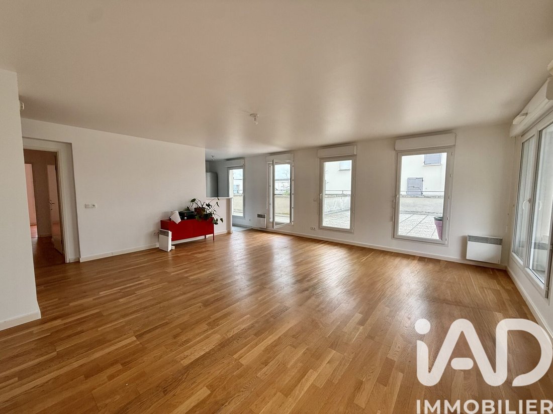 Apartment in Benoni Eustache, Villemomble, France 2 - 17918986