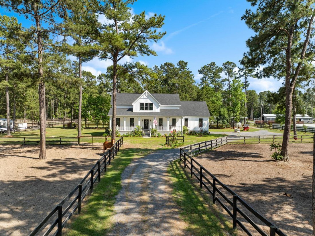 House in Huger, South Carolina, United States 1 - 17914707