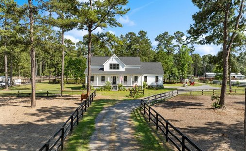House in Huger, South Carolina, United States 1