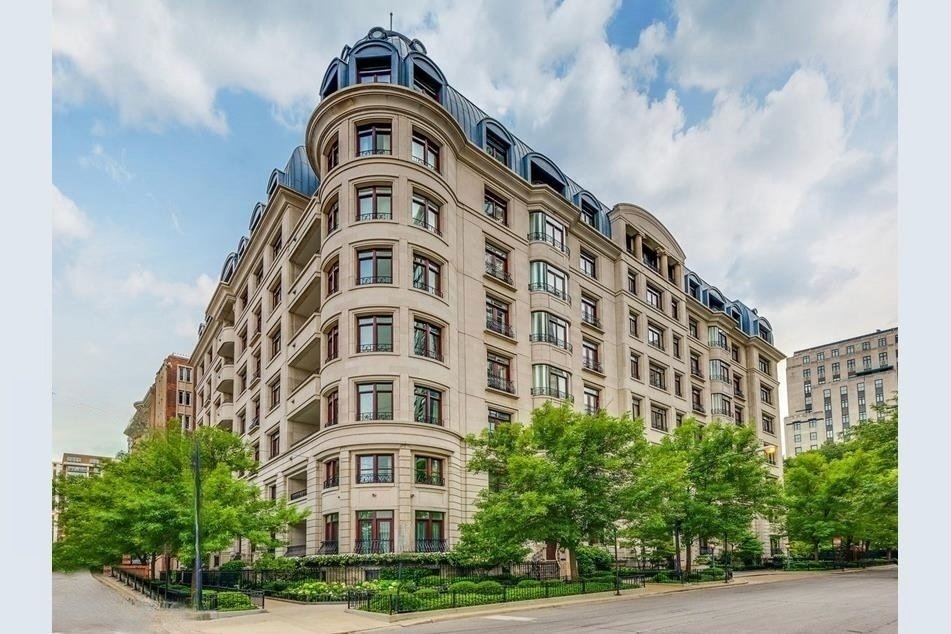 Condo in Chicago, Illinois, United States 1 - 17915130