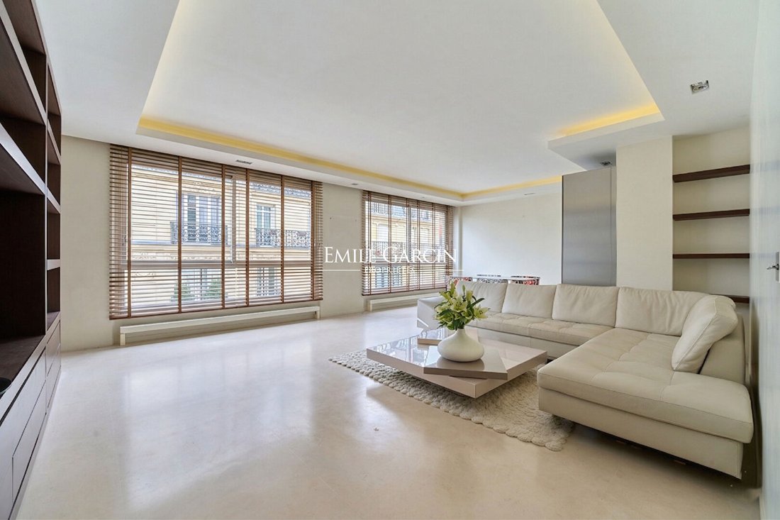 Apartment in Bois de Boulogne, Paris 16e Arrondissement, Paris 1 - 17666766