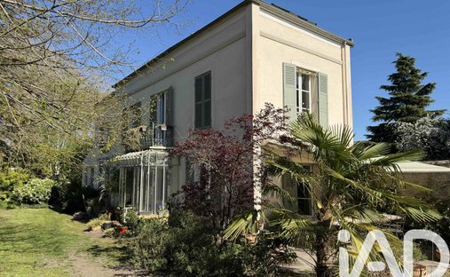 House in Centre Sud, Saint-Pierre-les-Nemours, France 1