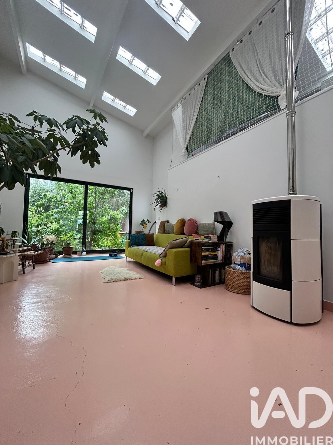 House in Communes, Romainville, France 2 - 17919036