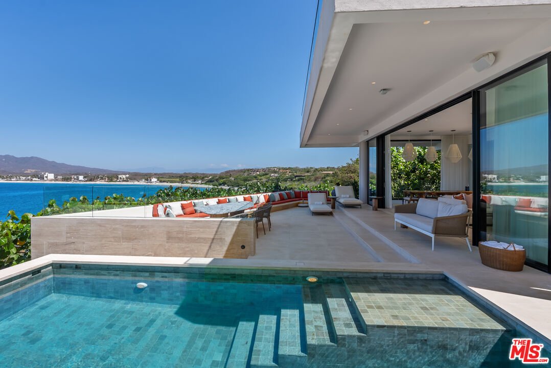 House in Punta Mita, United States 2 - 17915245