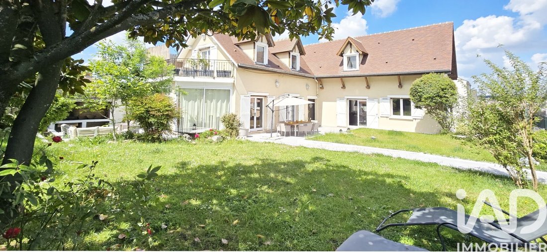 House in Montevrain, Ile-de-France, France 1 - 17918899