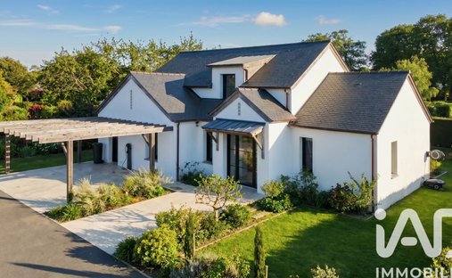 Haus in Zone Industrielle, Dinard, Frankreich 1