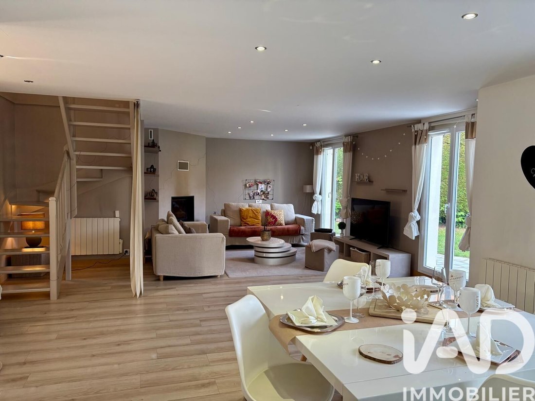 House in La Butte du Berger, Marolles-en-Brie, France 2 - 17398792