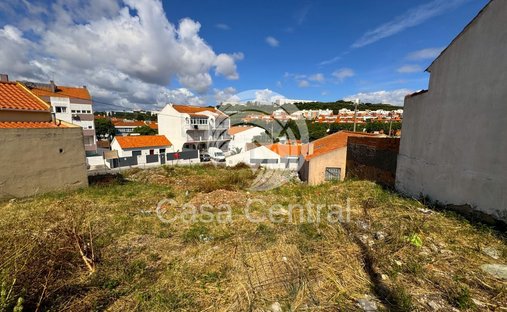 Land in Sao Domingos de Rana, Lisbon, Portugal 1