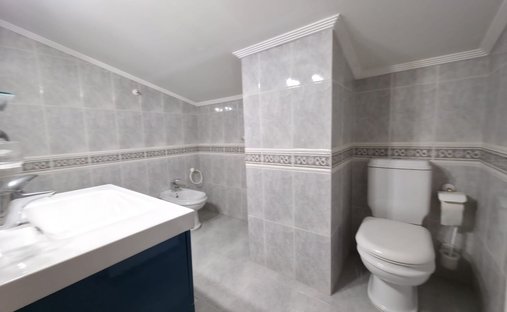 Chalet in Gamarra Mayor, Vitoria-Gasteiz, Spanien 1
